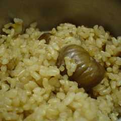 รูปของ 甘栗で！？栗ご飯～v