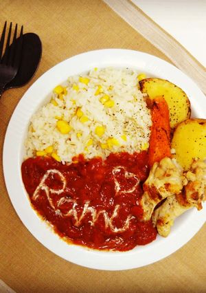 無駄に可愛くカレーに生クリームアート-レシピのメイン写真