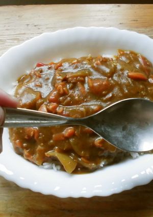 わったしのわたしのカレーは左きき♫-レシピのメイン写真