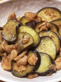 サッとメイン!なすと鶏肉のバタポン炒め*-レシピのメイン写真