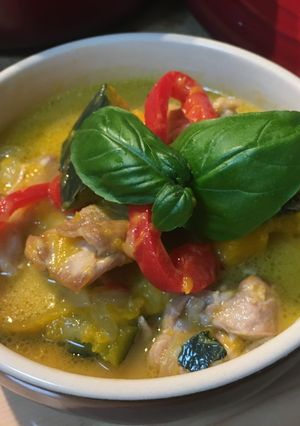 ＊鶏肉とカボチャのココナッツ煮込み＊-レシピのメイン写真
