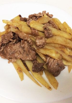 牛肉とじゃがいものオイスターソース炒め-レシピのメイン写真