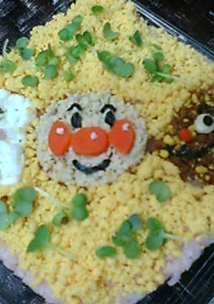 ひし餅型の押し寿司～アンパンマン～-レシピのメイン写真