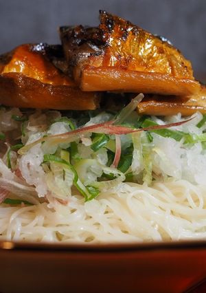 焼き塩さばとおろしたっぷり素麺-レシピのメイン写真