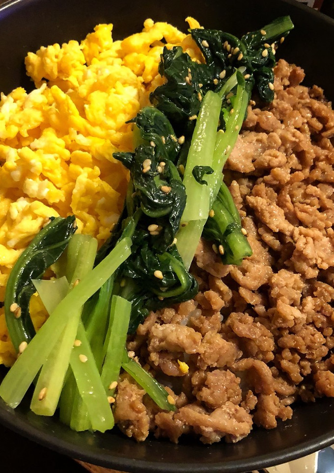 我が家の定番♪三色丼-レシピのメイン写真