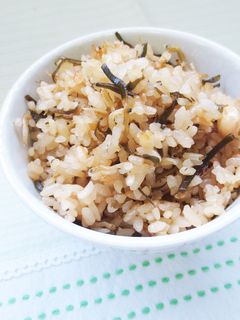 塩ふき昆布と大豆の炊き込みご飯-レシピのメイン写真
