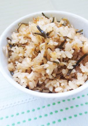塩ふき昆布と大豆の炊き込みご飯-レシピのメイン写真
