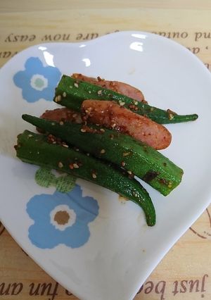 ｵｸﾗとｳｲﾝﾅｰのﾏｽﾀｰﾄﾞ炒め⭐⭐-レシピのメイン写真