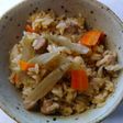 白だしで鶏ごぼう炊き込みご飯