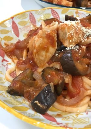 ワンパン★ナスと鶏肉のトマトうどん-レシピのメイン写真