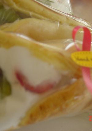 フライパンで☆春色ヨーグルトオムレット-レシピのメイン写真