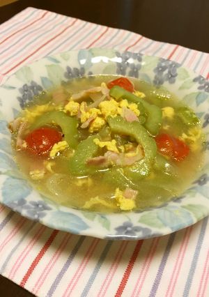 夏バテ防止☆ゴーヤと卵の具だくさんスープ-レシピのメイン写真