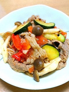 牛肉をさっぱり!夏野菜と牛肉の塩炒め-レシピのメイン写真