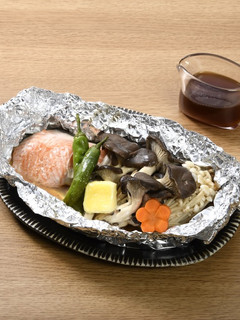 鮭と霜降りひらたけのホイル焼き-レシピのメイン写真
