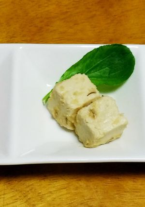 琉木綿豆腐のみそ漬けと赤梅酢漬け-レシピのメイン写真