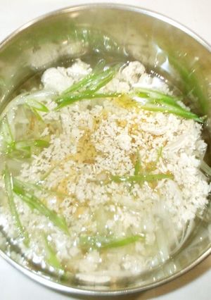 食べる中華風スープ♪簡単鶏ひき肉ネギ-レシピのメイン写真