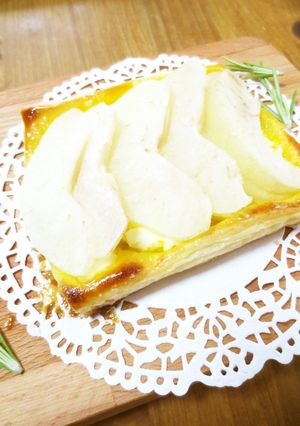 梨とクリームチーズのオープンパイ♡-レシピのメイン写真