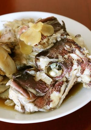 夕食♪経済的♪鯛アラと牛蒡の炊き合わせ-レシピのメイン写真