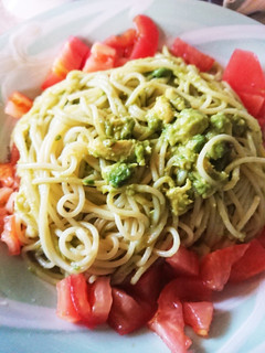 アボカドとトマトの冷製パスタ-レシピのメイン写真