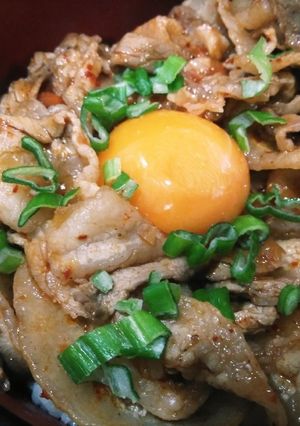 簡単☆豚キムチ丼　豚バラ　キムチ　丼ぶり-レシピのメイン写真