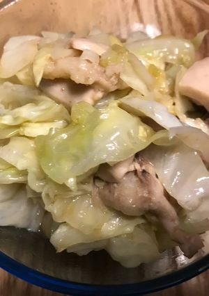 鶏もも肉とキャベツの梅肉つゆ和え-レシピのメイン写真