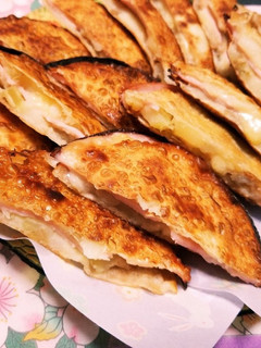 簡単‼️餃子の皮でサクサクはさみ揚げ-レシピのメイン写真