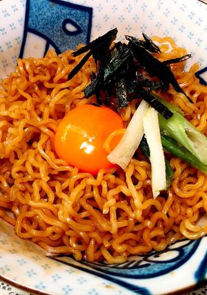 インスタント麺でまぜそば-レシピのメイン写真