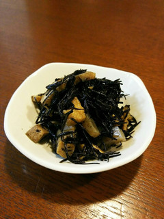 ひじき、干し椎茸、高野豆腐の乾物の煮物-レシピのメイン写真