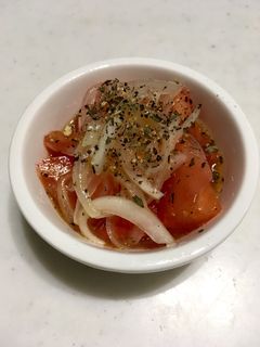 トマトと玉ねぎの簡単マリネ-レシピのメイン写真