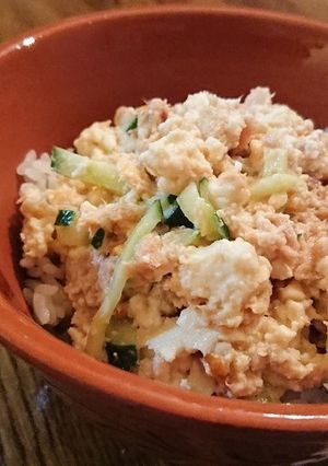 ツナと豆腐のアジアン丼-レシピのメイン写真
