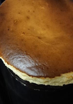 バスク風のチーズケーキ-レシピのメイン写真