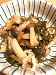 お婆ちゃんの昆布の煮物ヴィーガン 油無し-レシピのメイン写真