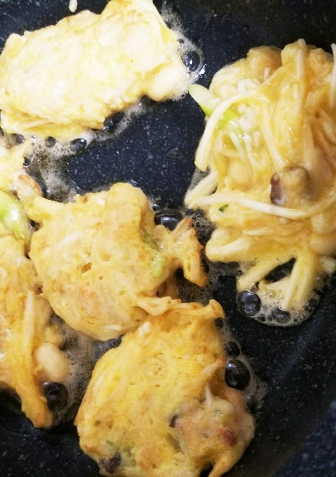 お弁当にも！えのきとすり身のフワフワ焼き-レシピのメイン写真