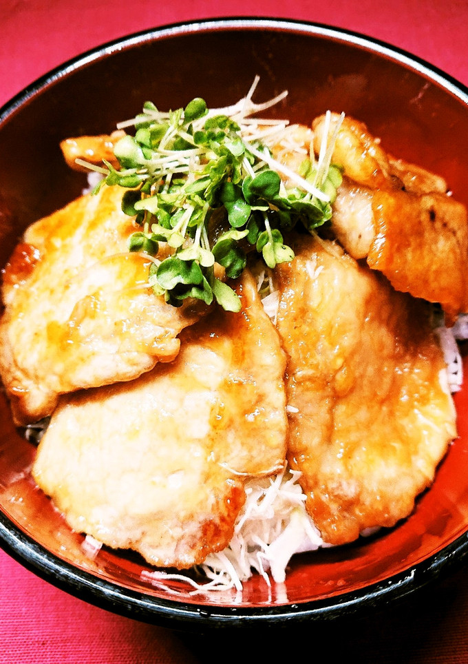 簡単＆絶品！がっつり生姜焼マヨ豚丼♪-レシピのメイン写真