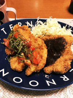二種類ソース☆鶏胸肉でわらじチキンカツ!-レシピのメイン写真