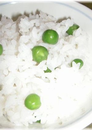 ほっくり♪グリーンピースご飯（豆ご飯）-レシピのメイン写真
