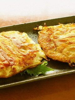 〖 豚バラ肉ともやしの長いも焼き 〗-レシピのメイン写真