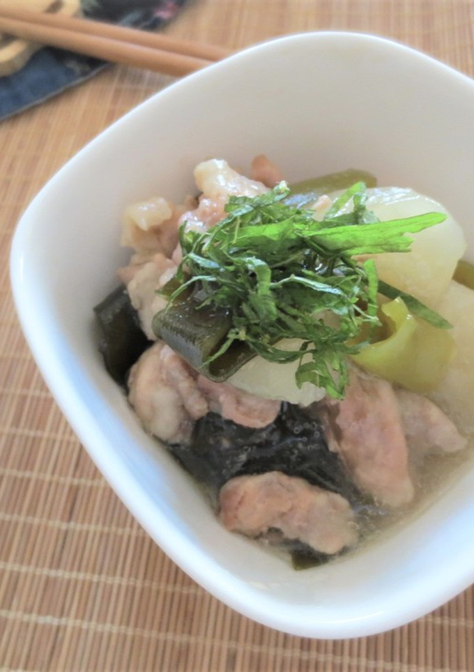 だし昆布で☆冬瓜と豚肉の煮物-レシピのメイン写真