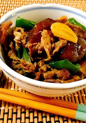 牛肉の小間切れと椎茸のオイスター炒め-レシピのメイン写真