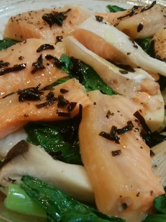 鮭と野菜の塩昆布バター蒸し-レシピのメイン写真