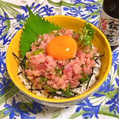รูปของ 焼肉のタレで☆ネギトロユッケ丼！