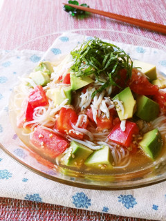 トマトとアボカドとしらすのぶっかけ素麺-レシピのメイン写真