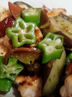 トマト麹漬け鶏むね肉の夏野菜炒め-レシピのメイン写真