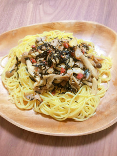 梅の実ひじきの和風パスタ-レシピのメイン写真