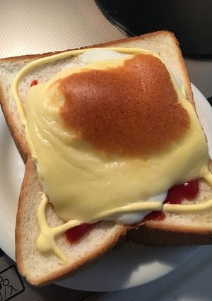 ハムエッグトースト！休日にお勧め-レシピのメイン写真