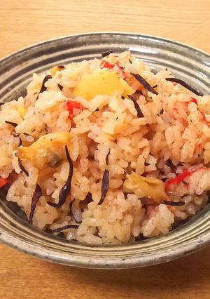 生姜風味☆アサリひじきトマト炊き込みご飯-レシピのメイン写真
