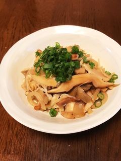 ザーサイとキノコのベーコン炒め-レシピのメイン写真