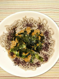 夏バテに!納豆ゆかり蕎麦-レシピのメイン写真