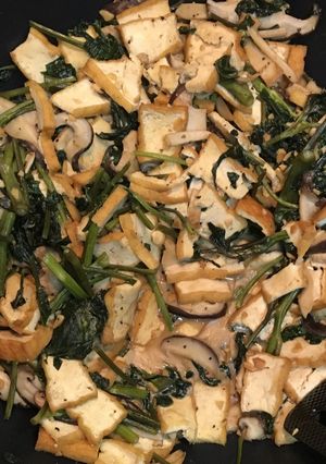 空芯菜と厚揚げのにんにく胡麻だれ炒め-レシピのメイン写真