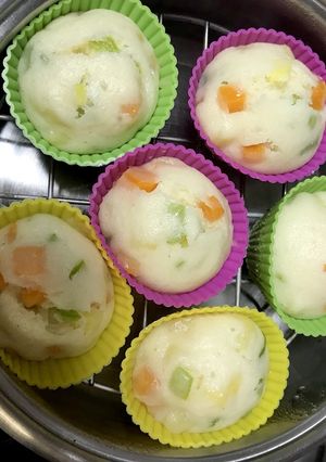 プチ野菜蒸しパン[おやつ･離乳食に]-レシピのメイン写真